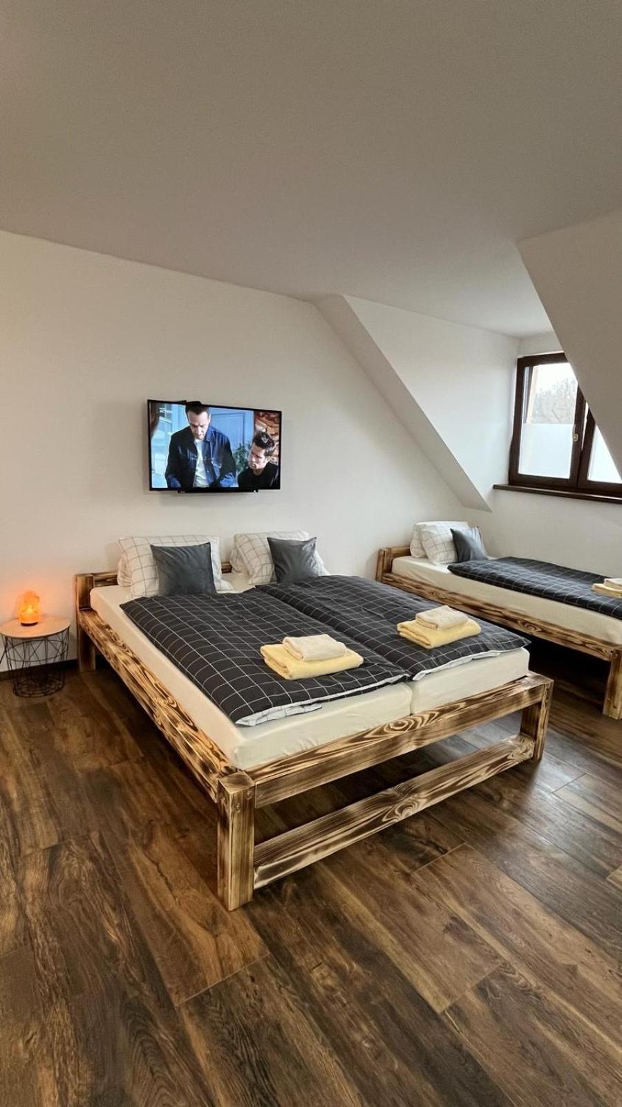 Apartman Kuga Мікулов Екстер'єр фото