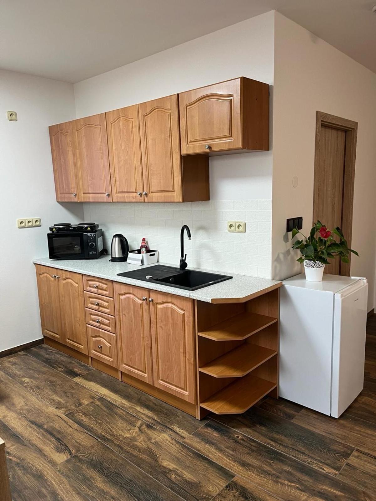 Apartman Kuga Мікулов Екстер'єр фото