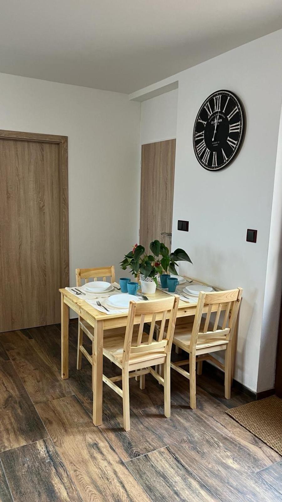 Apartman Kuga Мікулов Екстер'єр фото