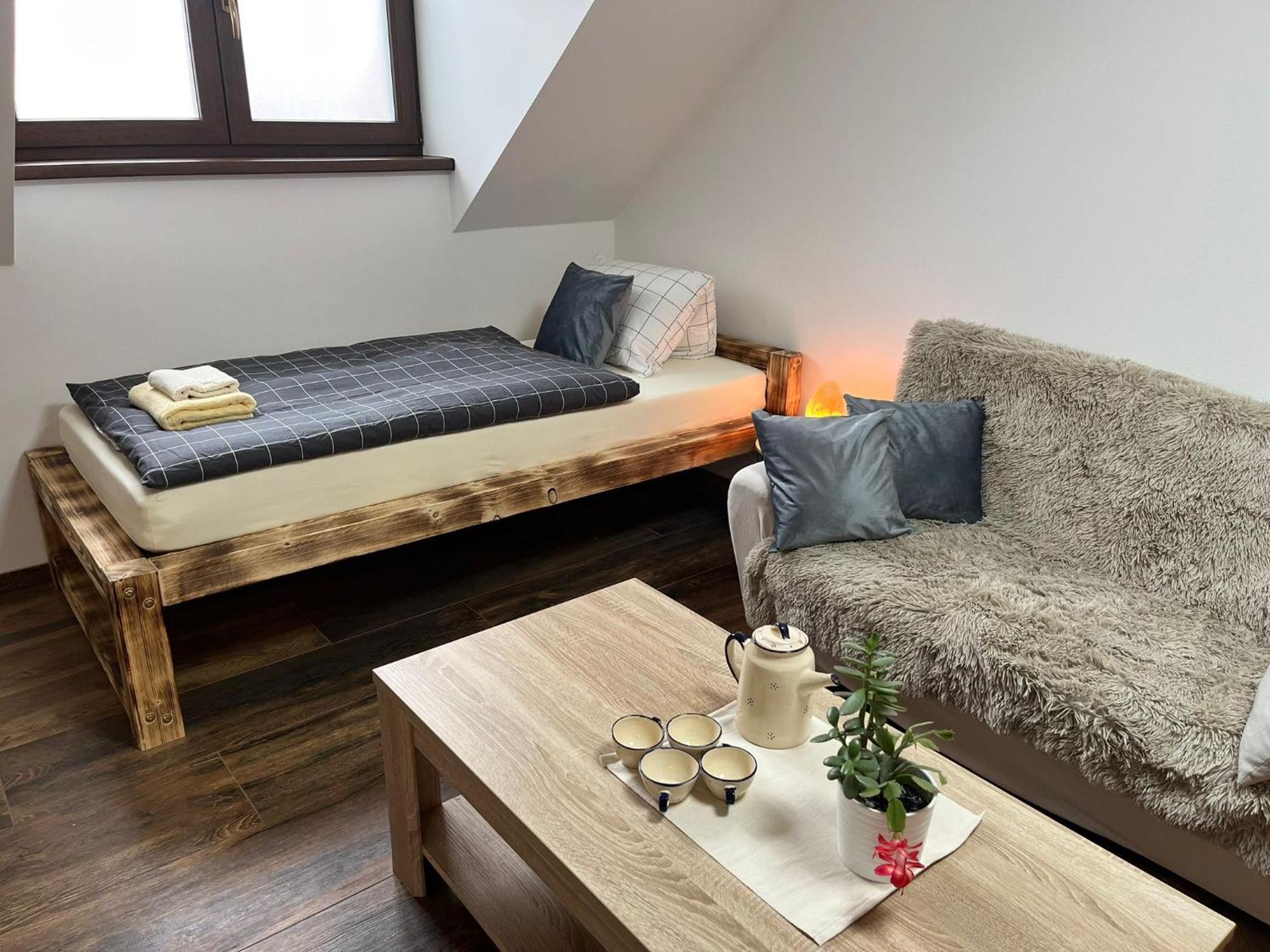Apartman Kuga Мікулов Екстер'єр фото
